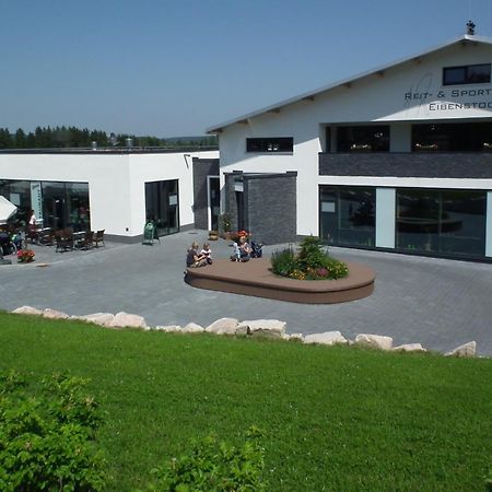 Reit- Und Sporthotel Eibenstock Zewnętrze zdjęcie